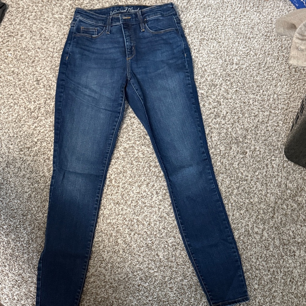 Universal Thread Women's Dark Blue Skinny Jeans